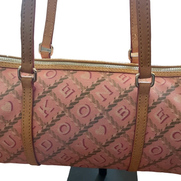 Authentic Dooney & Bourke Barrel bag💗 - Vintage, Rare, Y2K - Picture 3 of 11